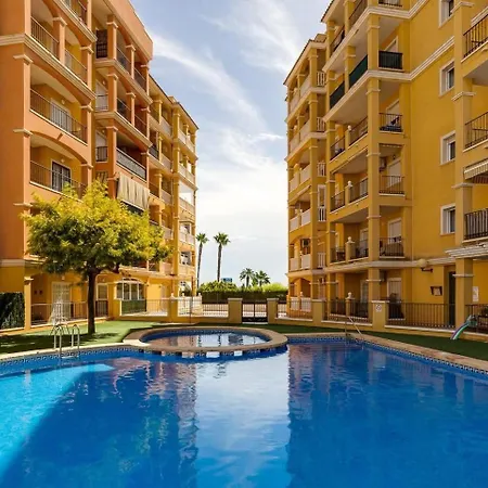 Sunny Ground Floor With A Large Terrace And Direct Access To The Pool Apartment *